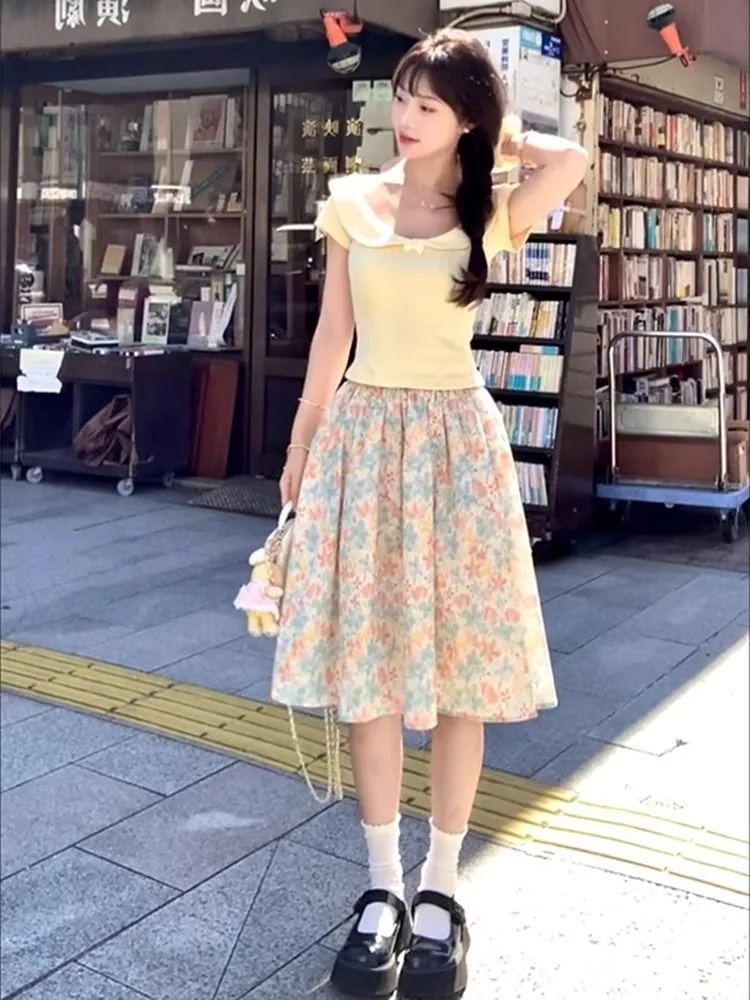 黃色・短版・修身・夏日・短袖上衣 穿搭參考