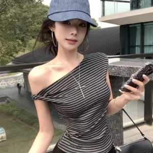 条纹・條紋・修身・露肩・短袖上衣