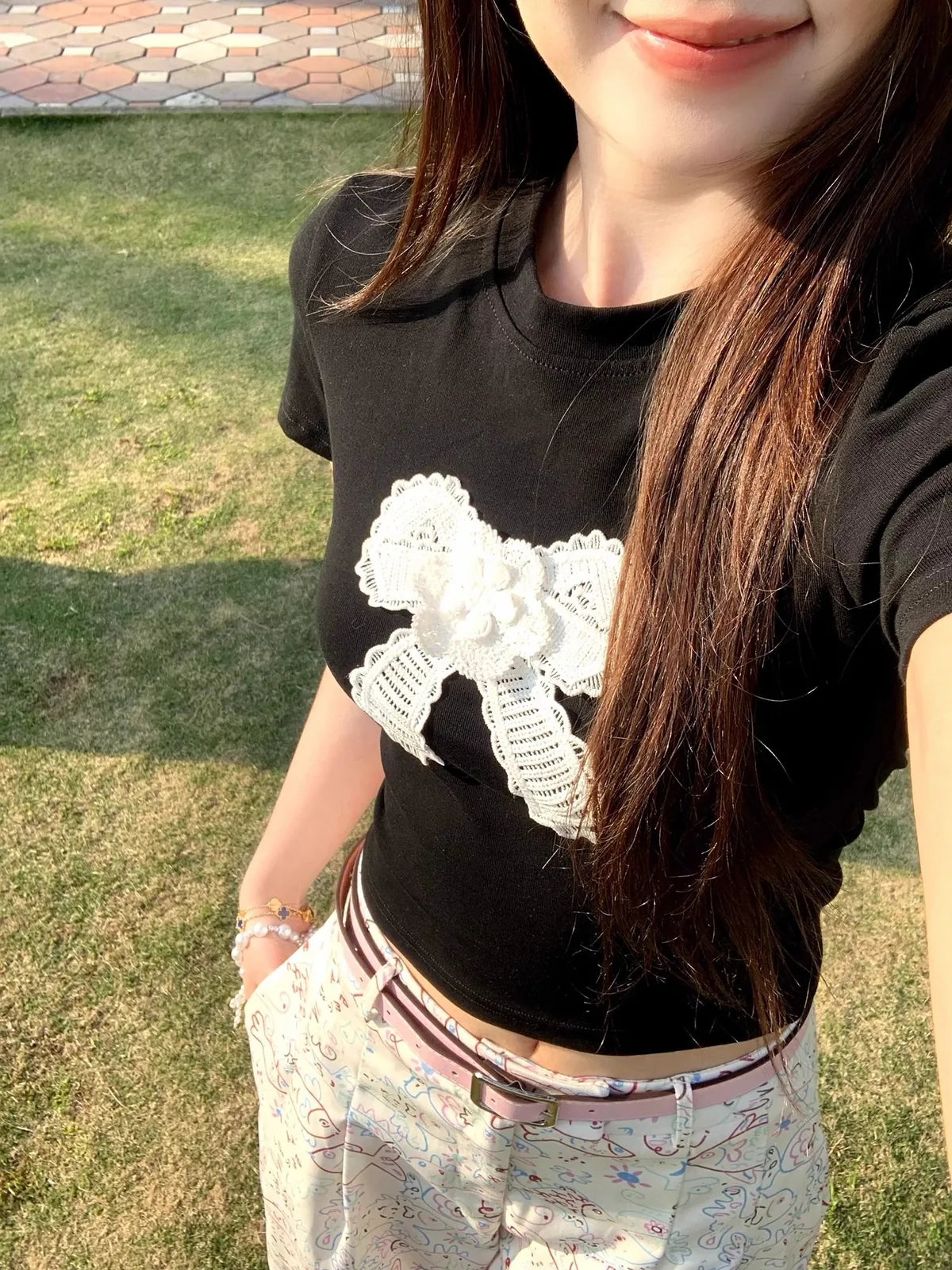 多色可選・刺繡・修身・夏日・短袖上衣 穿搭氛圍