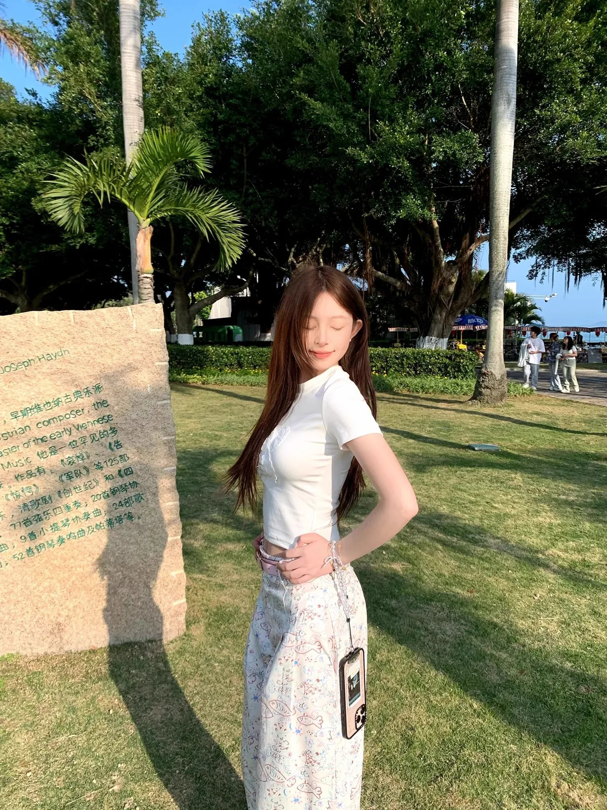 多色可選・刺繡・修身・夏日・短袖上衣 版型展示
