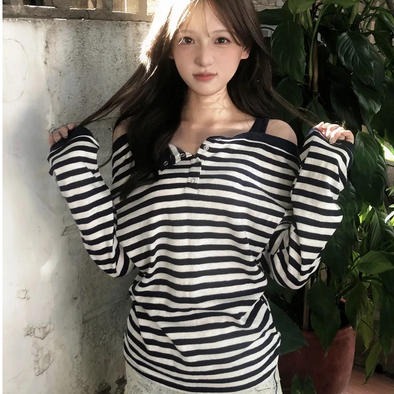 条纹・條紋・寬鬆・短袖上衣 設計細節