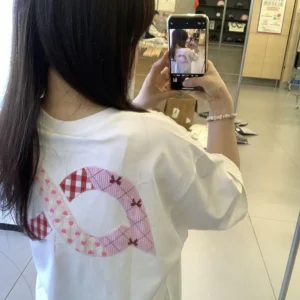 白色・刺繡・寬鬆・夏日・短袖上衣
