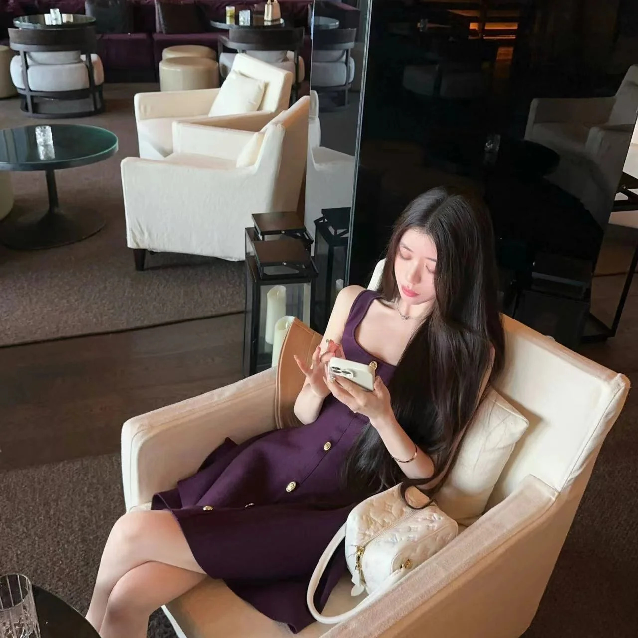 JAMAISVU嬌奢貴貴襯膚白掐腰好版型顯高遮副乳高彈連衣裙・3 色可選 版型與配色