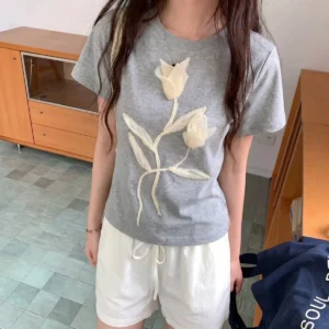 立體花朵圓領正肩短袖女修身210克精棉T恤上衣