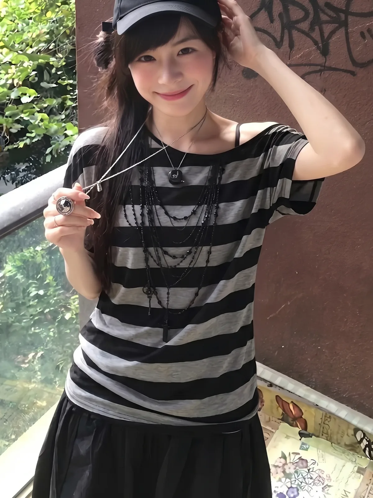 美式風條紋黑灰印花斜肩設計感蝙蝠袖T恤小眾收腰上衣 商品細節 3