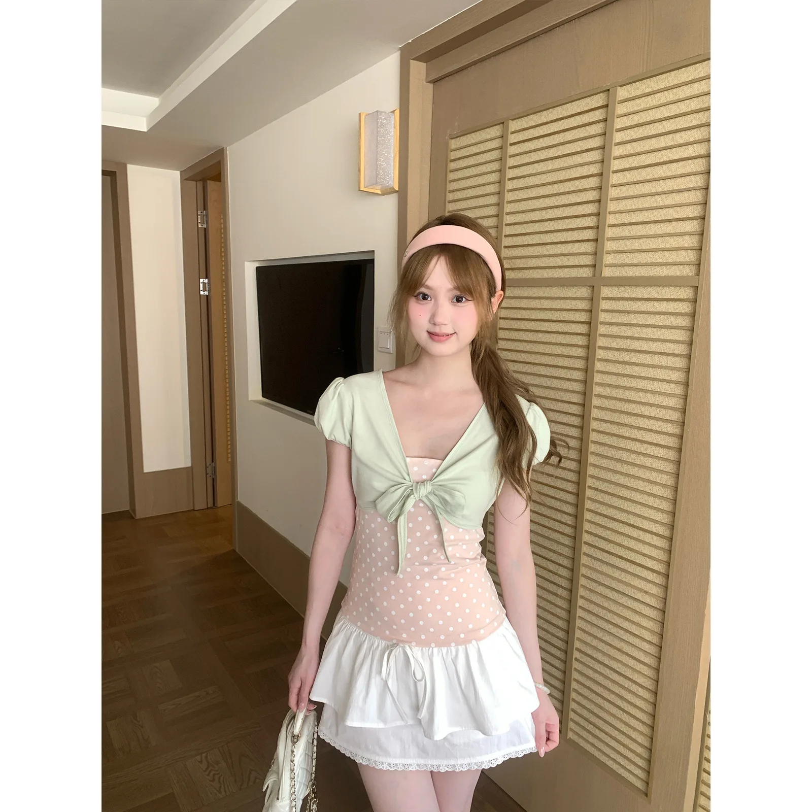 210克精棉甜美假兩件波點短袖T恤設計感蝴蝶結綁帶修身上衣 商品細節 4