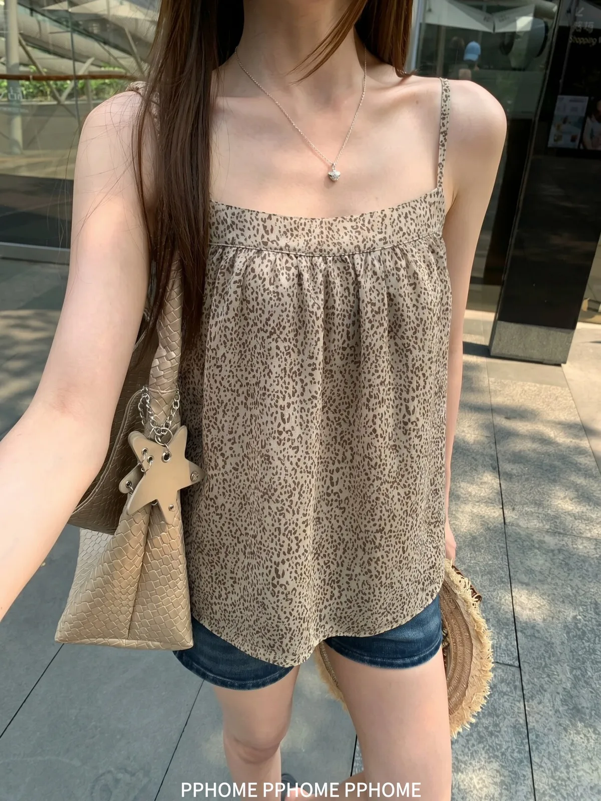 復古豹紋吊帶無袖背心女內搭垂感小眾上衣 商品細節 1