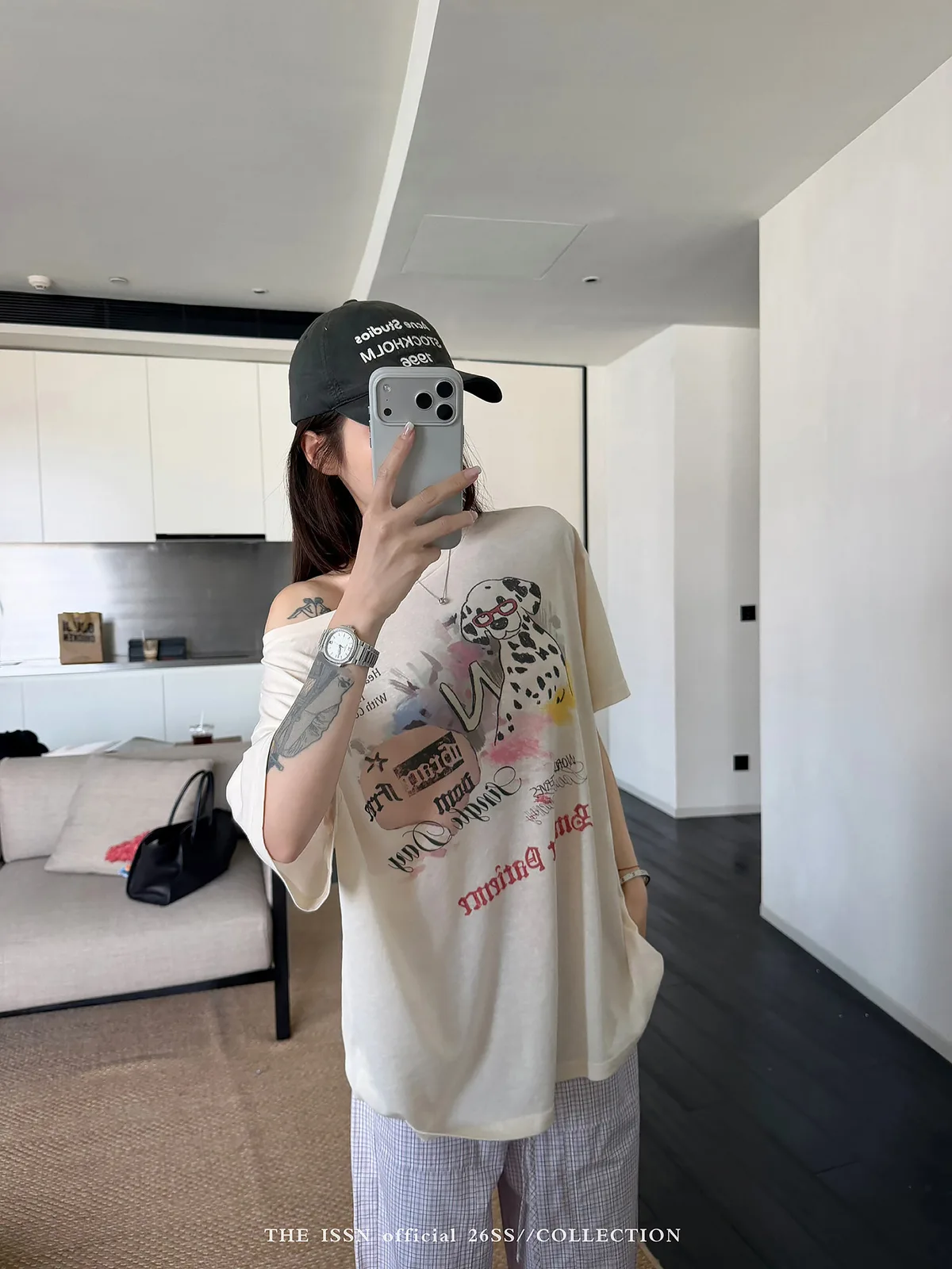 萊賽爾慵懶印花斜肩船領半袖T恤寬松休閒小眾上衣 商品細節 4