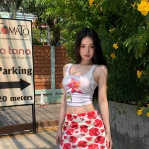 紅色花朵・高腰・A字・包臀・短版半身裙・款號YD237-6577