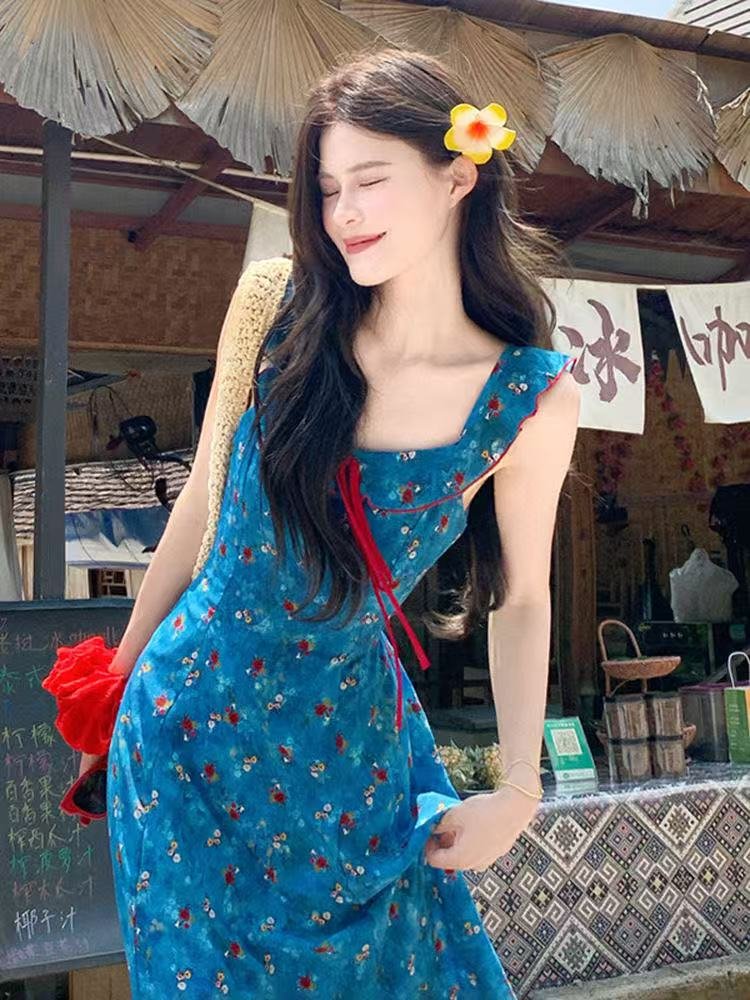 度假風・吊帶・碎花・長版洋裝 穿搭氛圍