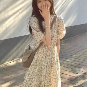 法式・碎花・短版洋裝