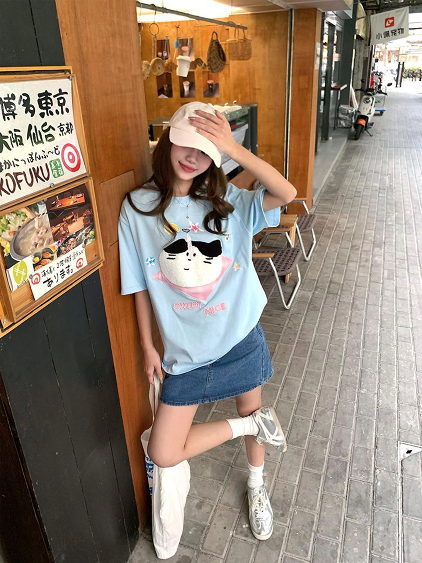 白色/藍色刺繡印花寬鬆夏日短袖上衣:圖片 7